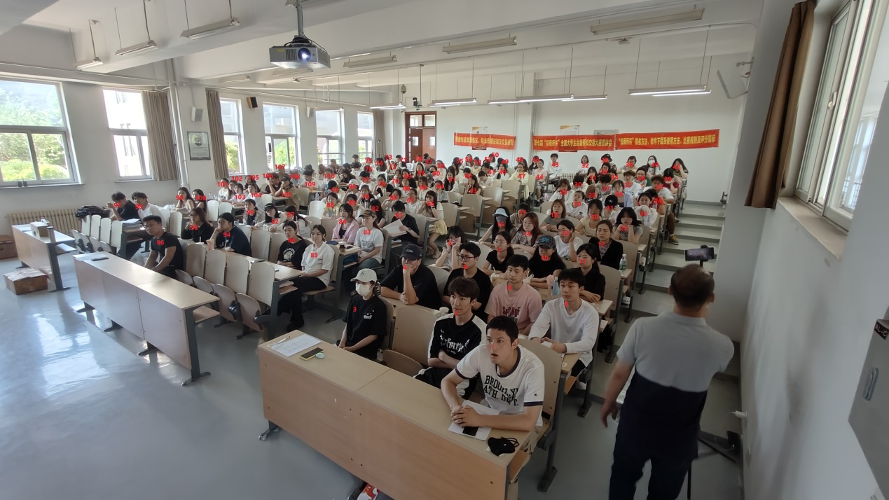 “期貨知識進(jìn)校園”暨第七屆“鄭商所杯”全國大學(xué)生金融模擬交易大賽宣講會新聞稿